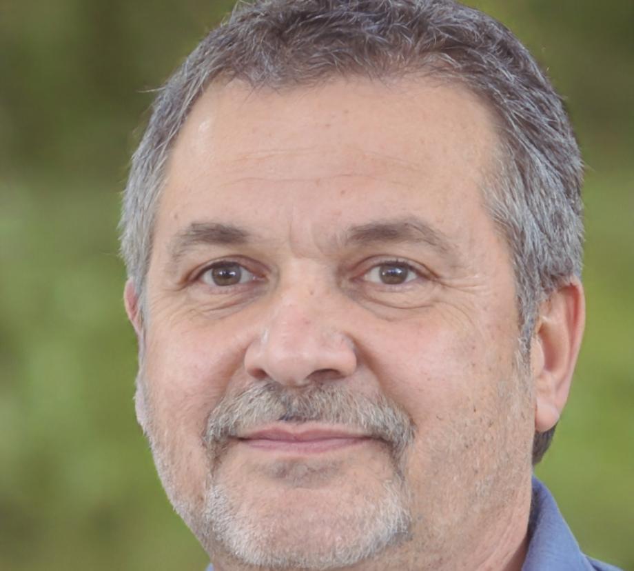 Mateo Guerrero, consultor en inversiones básicas